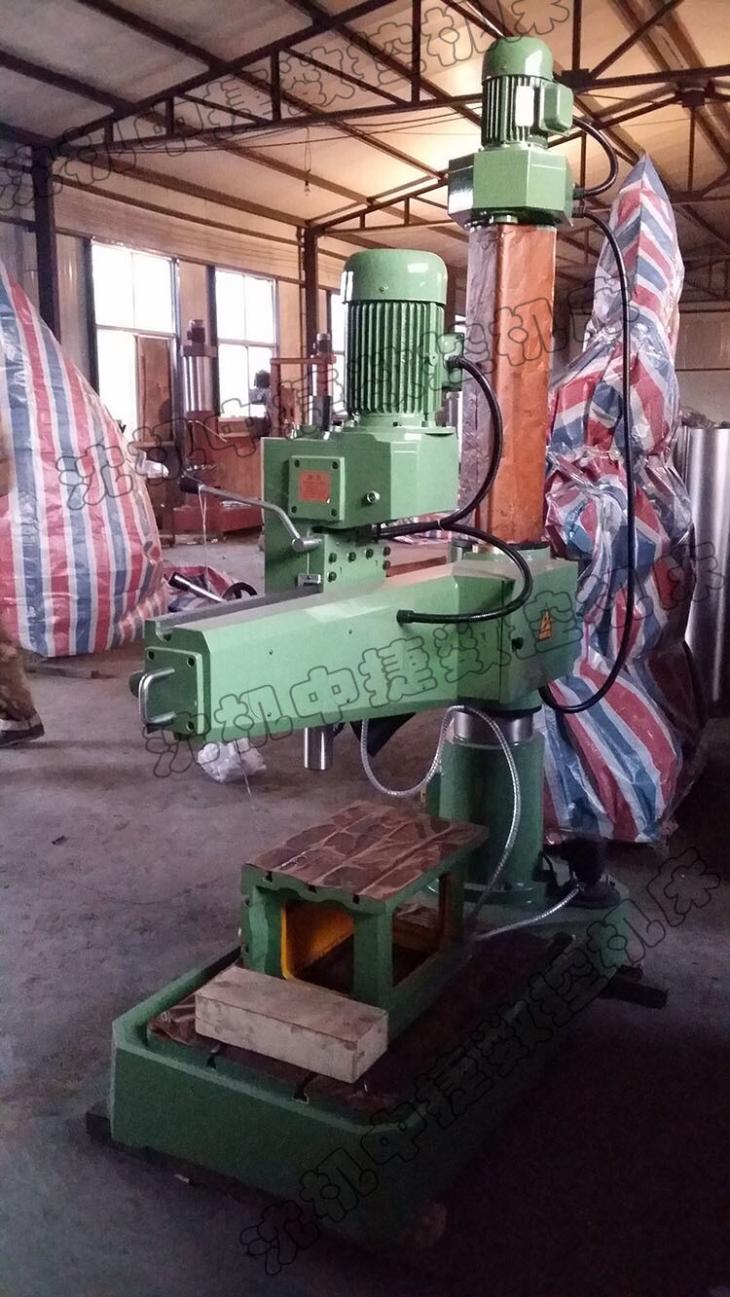 機(jī)械搖臂鉆