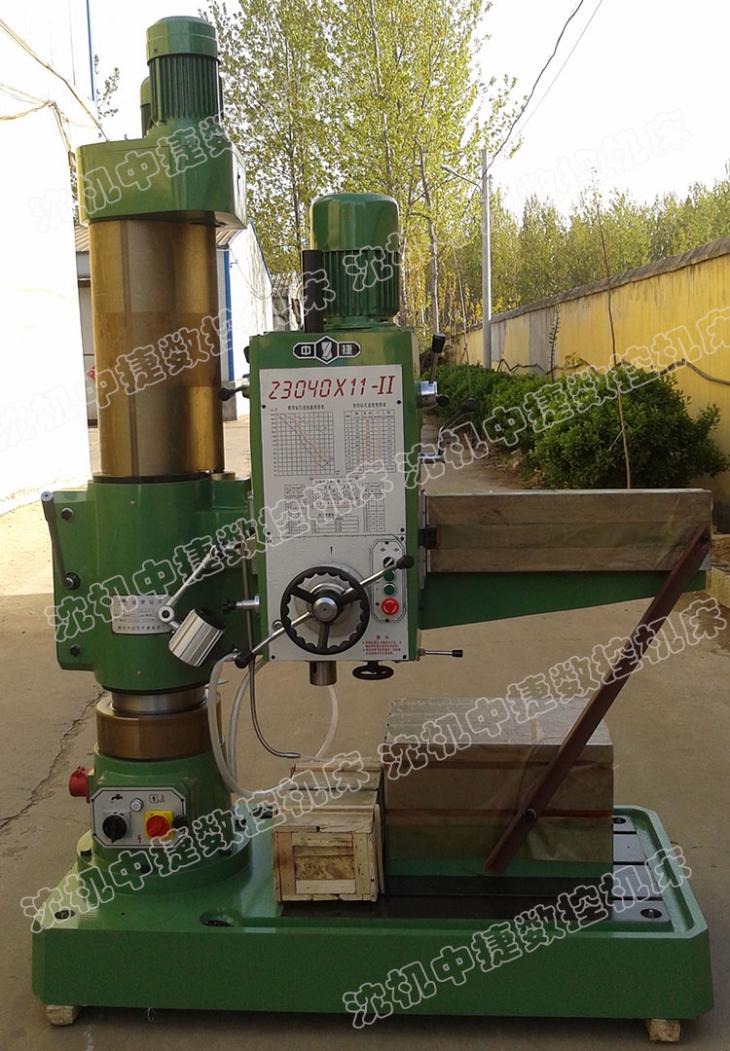 3040搖臂鉆床電子鎖緊